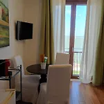 Aer Bed & Breakfast 3*